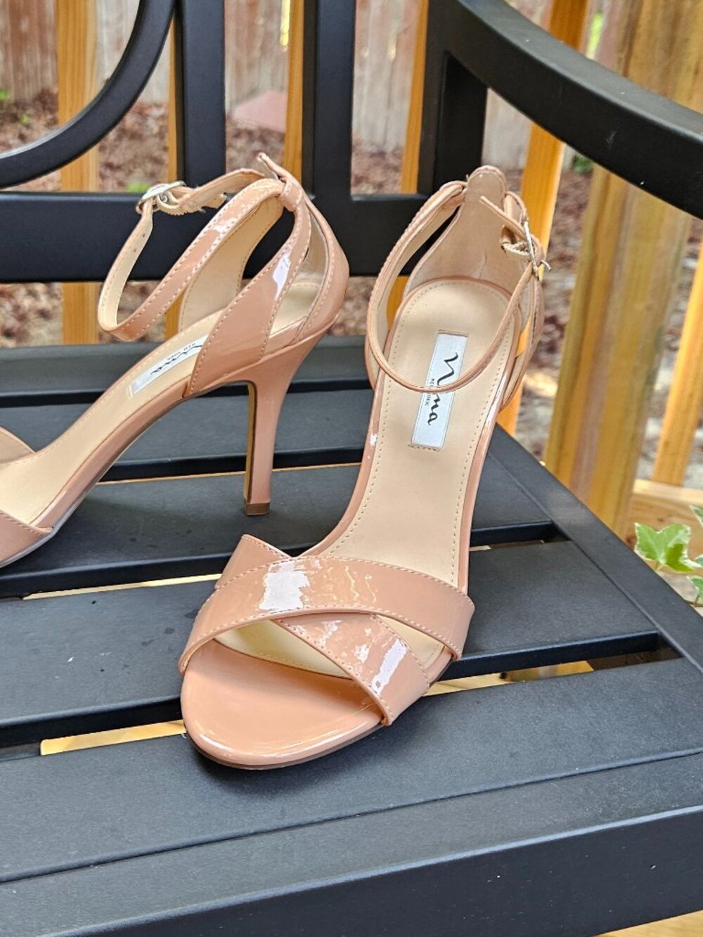 Nina New York Venus Crisscross Stiletto Evening sandals in Rose Nude SZ 10M